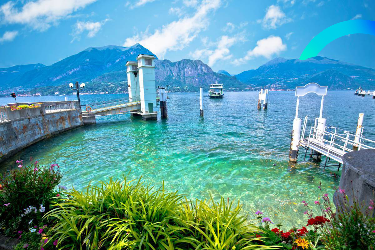 Port by the Como Lake © shutterstock